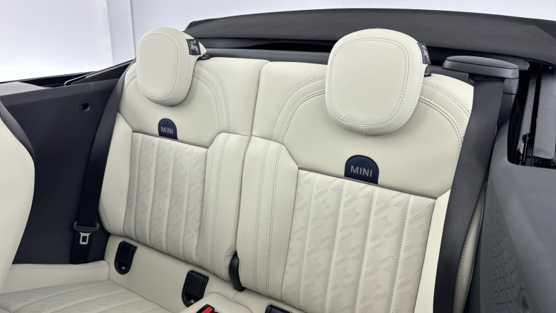 MINI Cooper 2.0 C Exclusive 2dr Auto Petrol Convertible